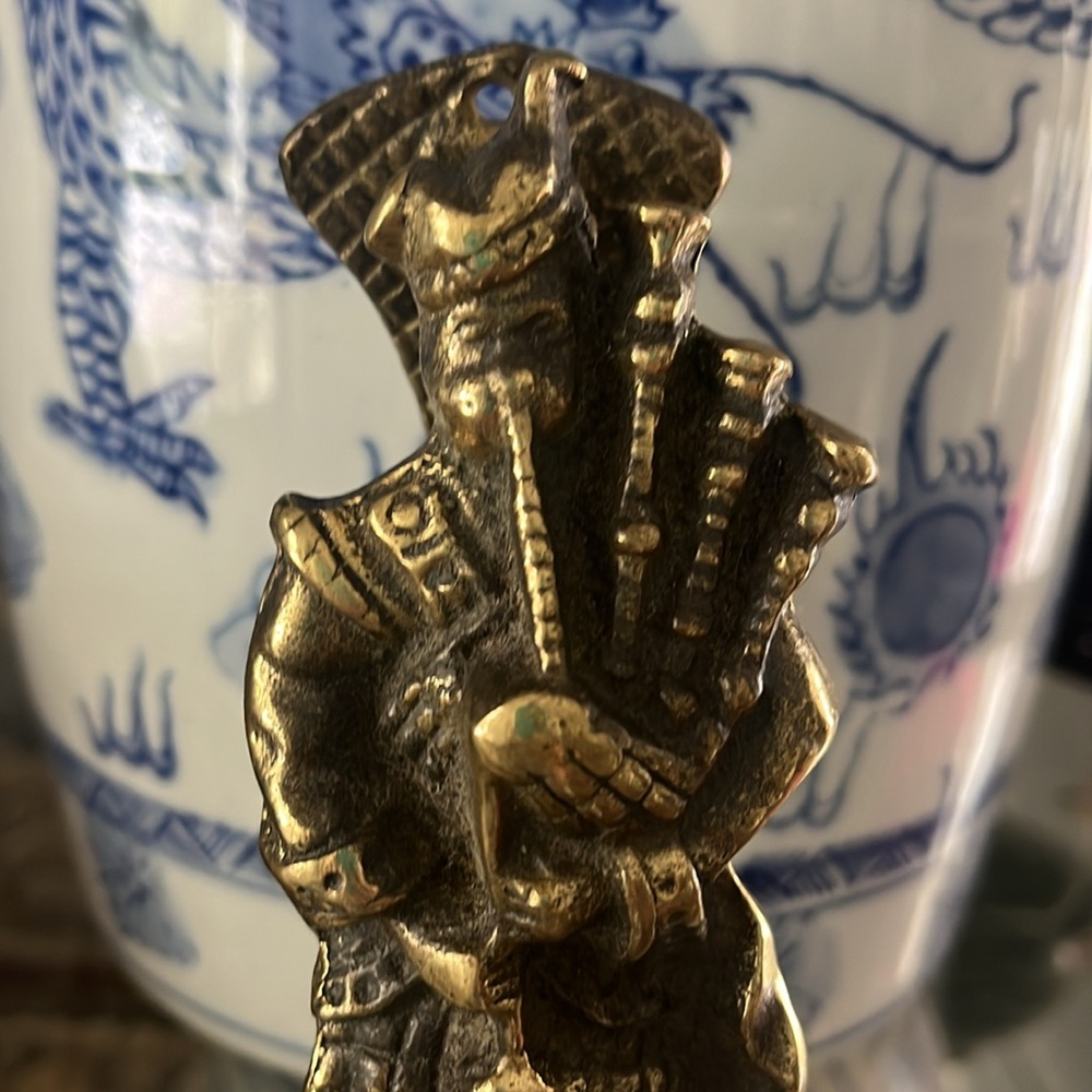 •VINTAGE MIDCENTURY BRASS DOOR KNOCKER BAGPIPE• - Picture 5 of 10